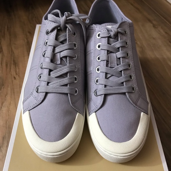 BRand new in box Michael Kors Harlen Sneaker - Picture 4 of 7